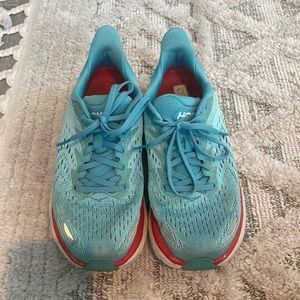 HOKA Clifton 8 Size 7.5